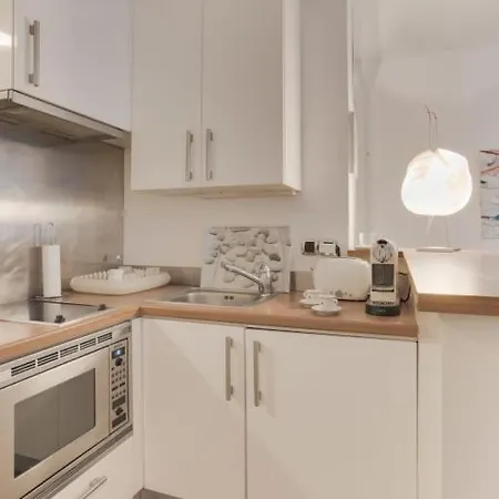 Апартаменты Guestready - Urban Haven Near Opera Париж